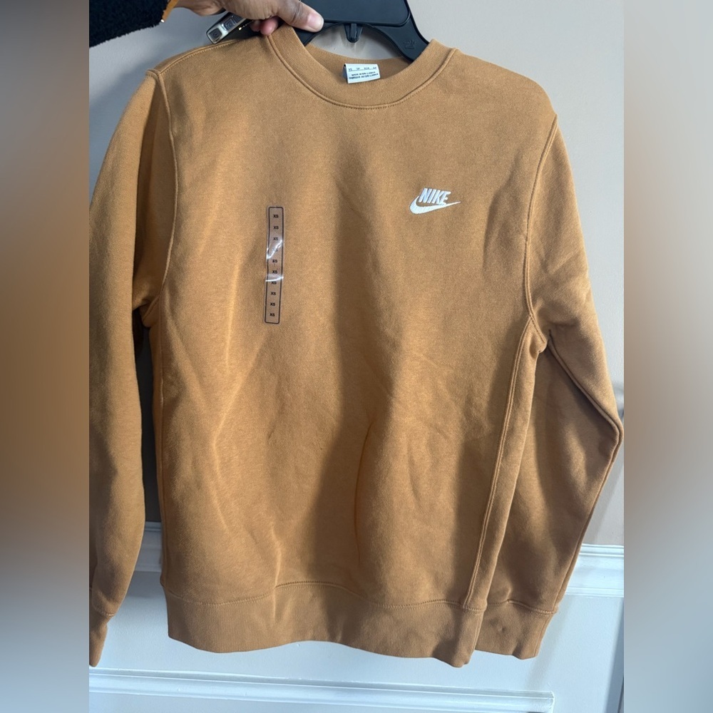 Nike Men’s Crewneck Sweatshirt in Caramel Brown with White Logo